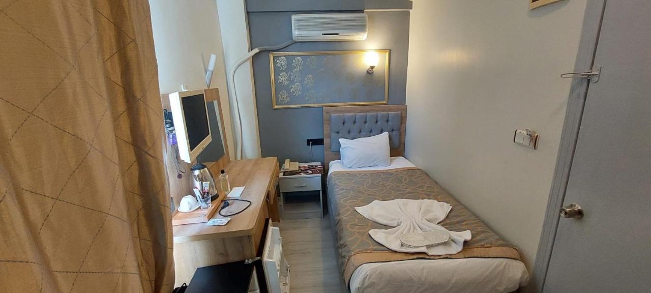 Paris Hotel Cafe Restaurant 伊斯坦布尔 外观 照片