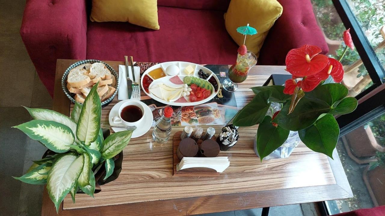 Paris Hotel Cafe Restaurant 伊斯坦布尔 外观 照片